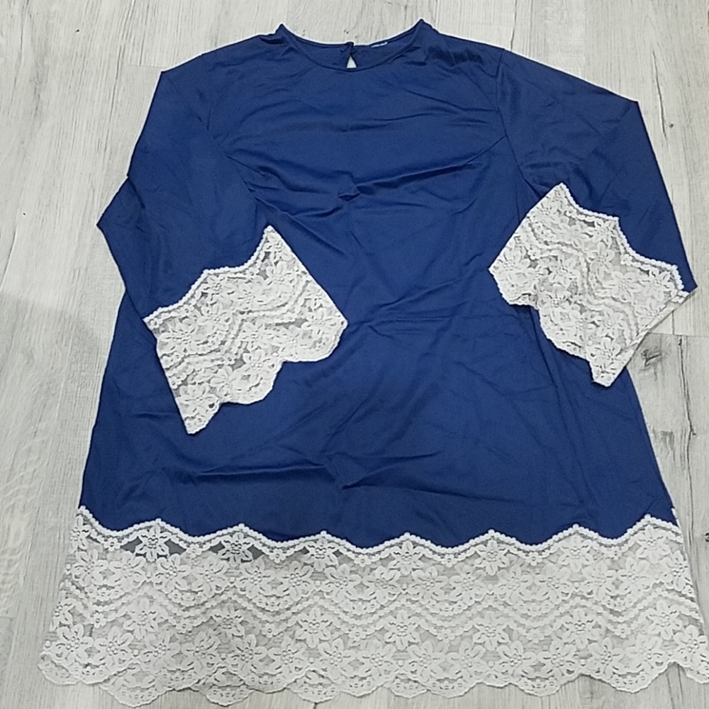 Vintage Blue Lace Chemise - Picture 1 of 5